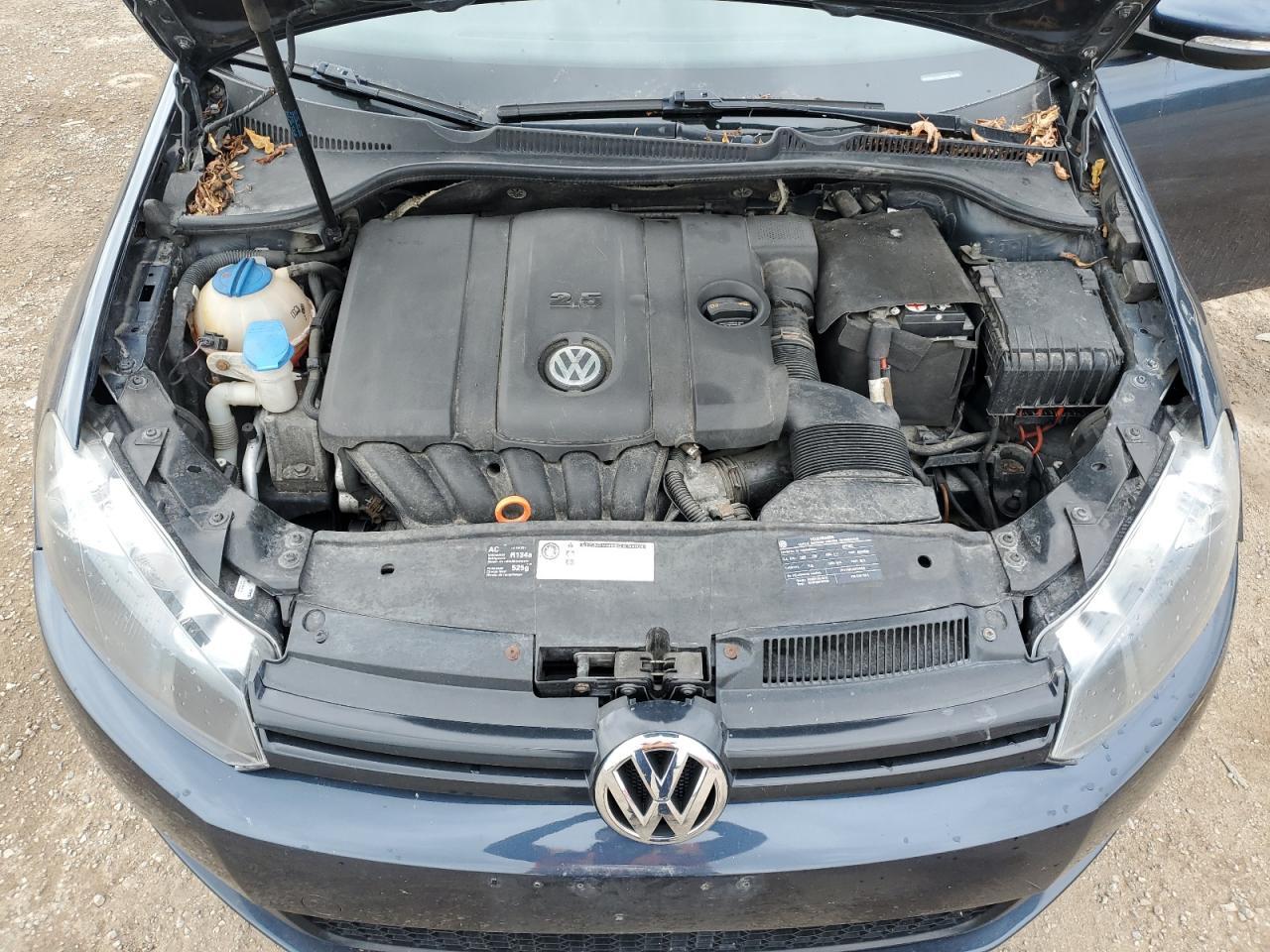 2011 VOLKSWAGEN GOLF