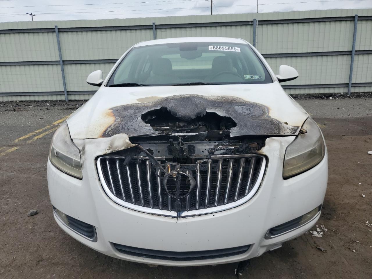 2011 BUICK Regal