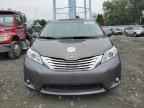 2012 TOYOTA SIENNA