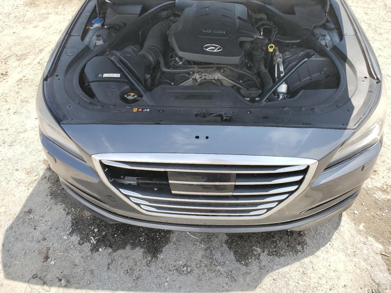 2015 HYUNDAI GENESIS