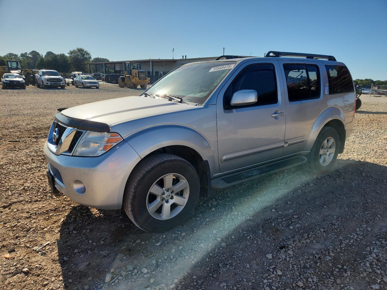 2011 NISSAN PATHFINDER