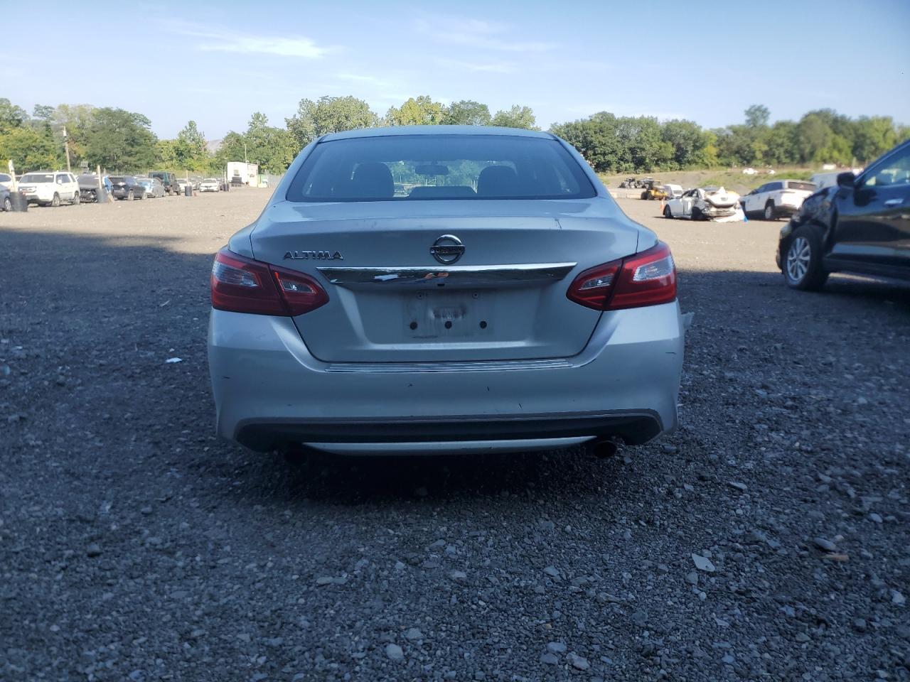 2017 NISSAN ALTIMA