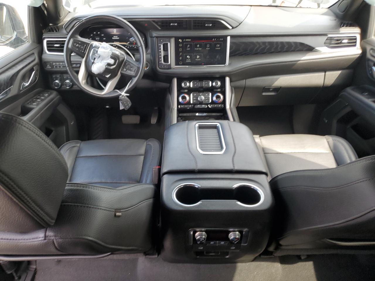 2022 GMC Yukon