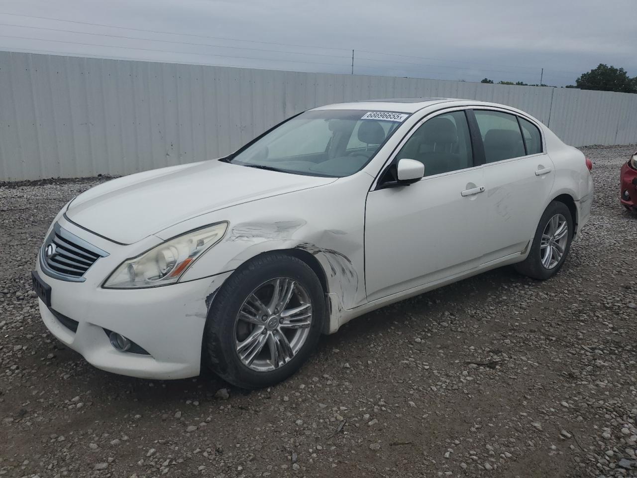 2011 INFINITI G37
