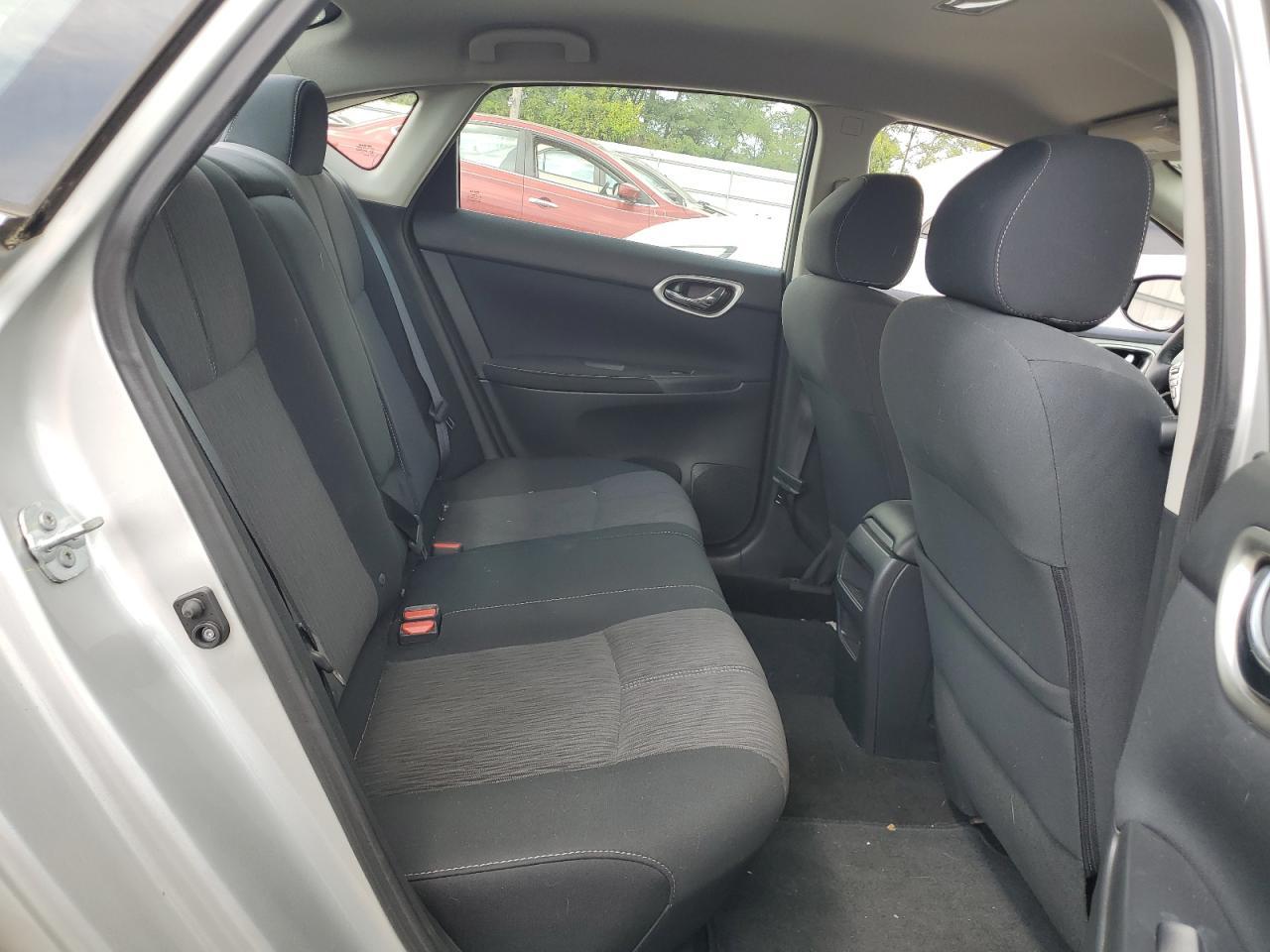 2015 NISSAN SENTRA