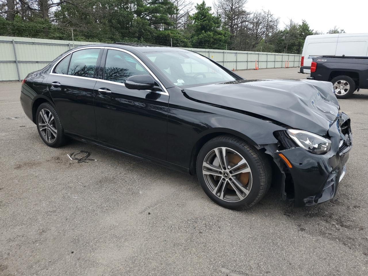 2021 MERCEDES-BENZ E-Class