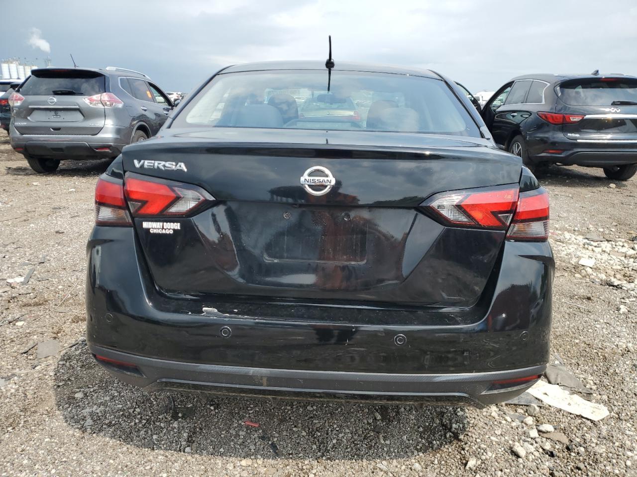 2020 NISSAN VERSA