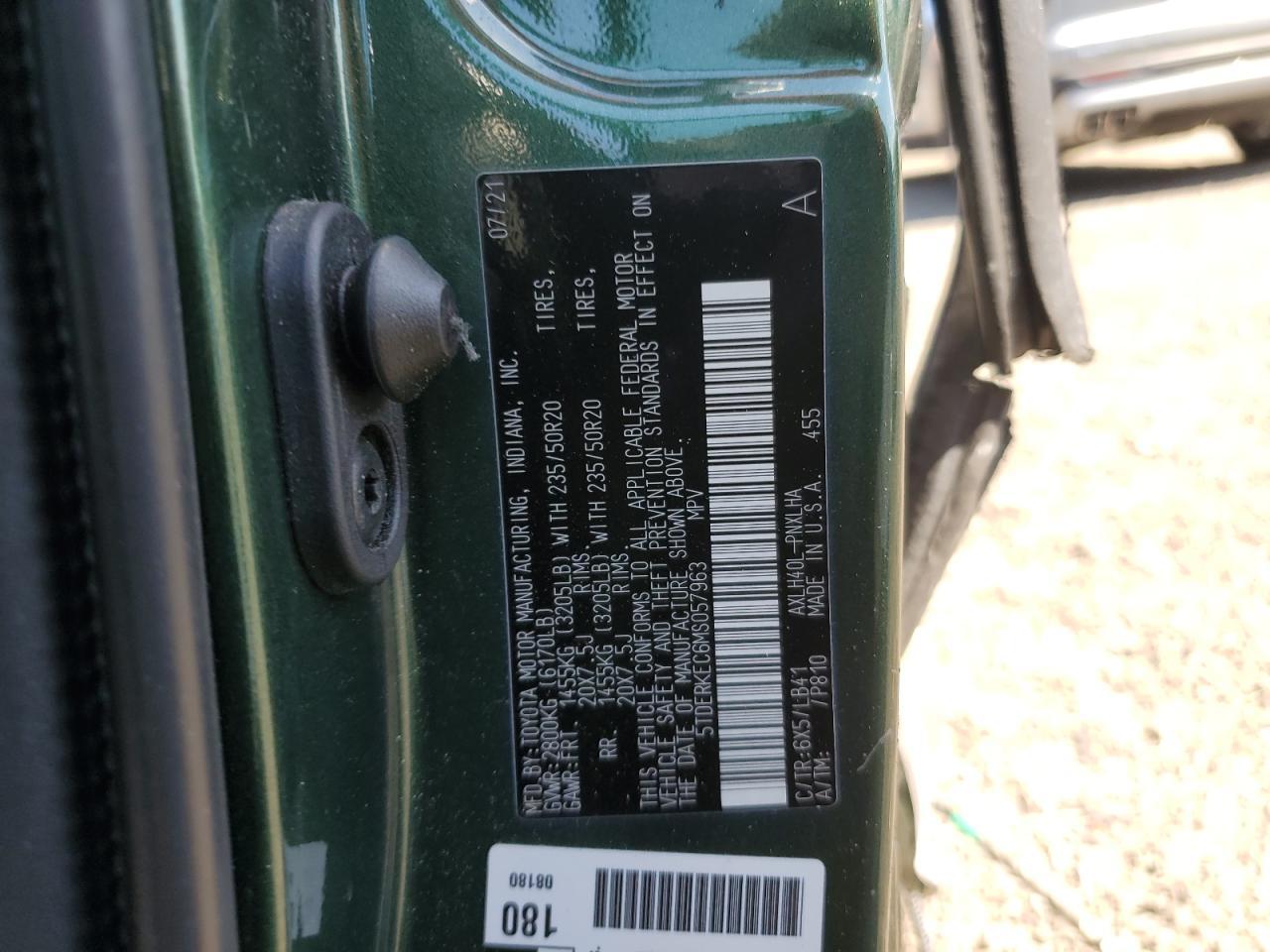 2021 TOYOTA SIENNA