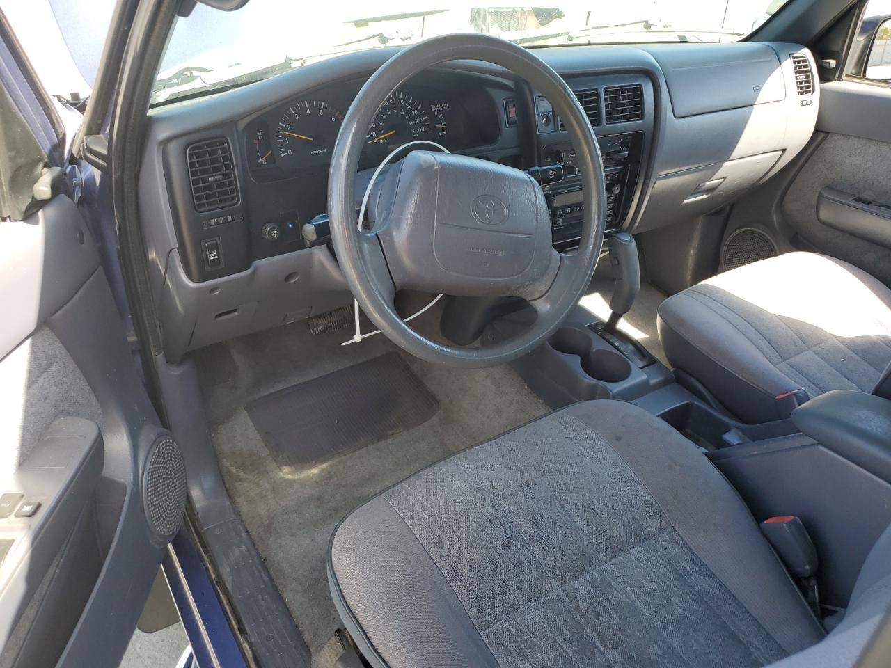 2000 TOYOTA TACOMA