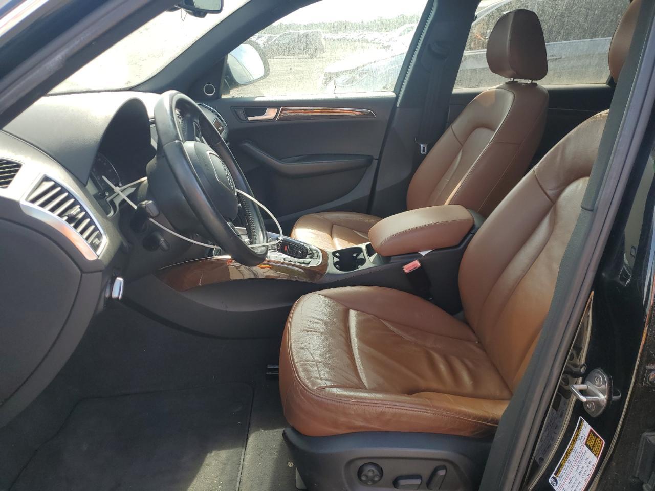 2010 AUDI Q5