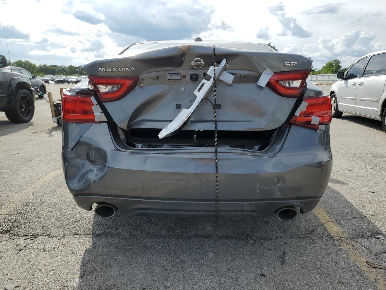 2016 NISSAN Maxima