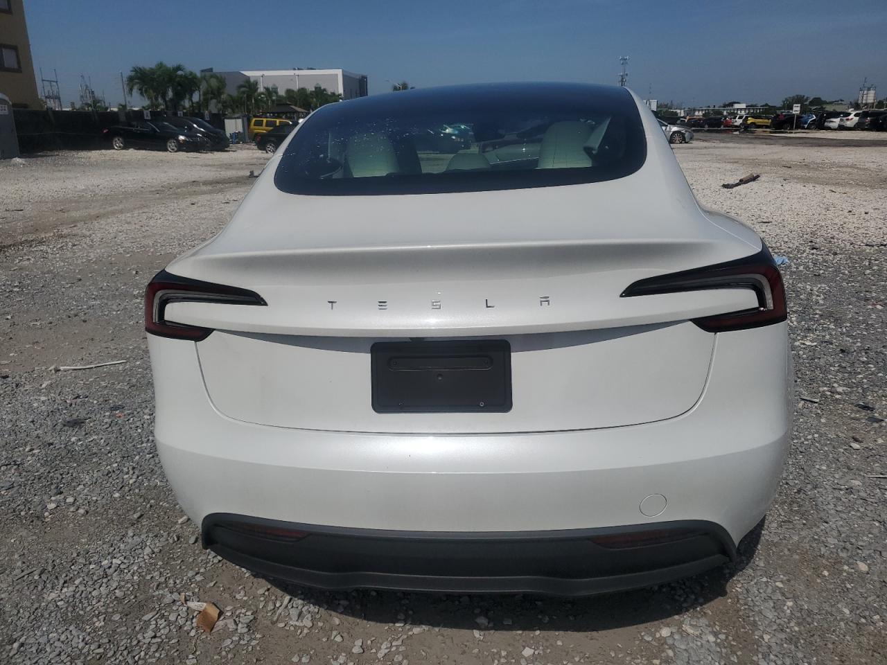 2024 TESLA MODEL 3