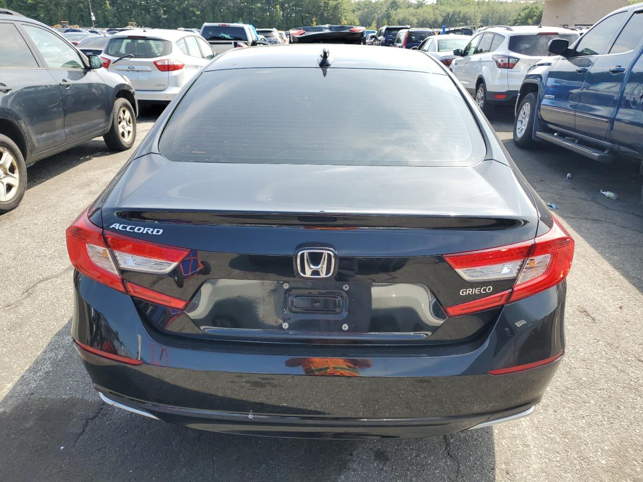 2018 HONDA ACCORD