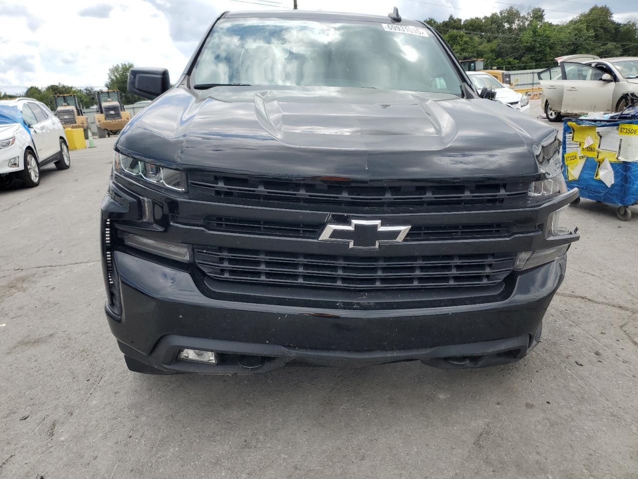 2022 CHEVROLET Silverado