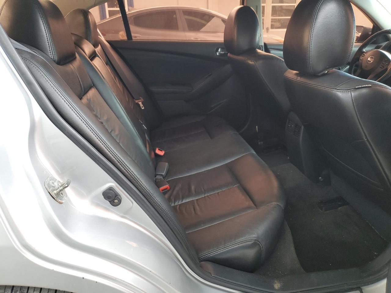 2011 NISSAN ALTIMA