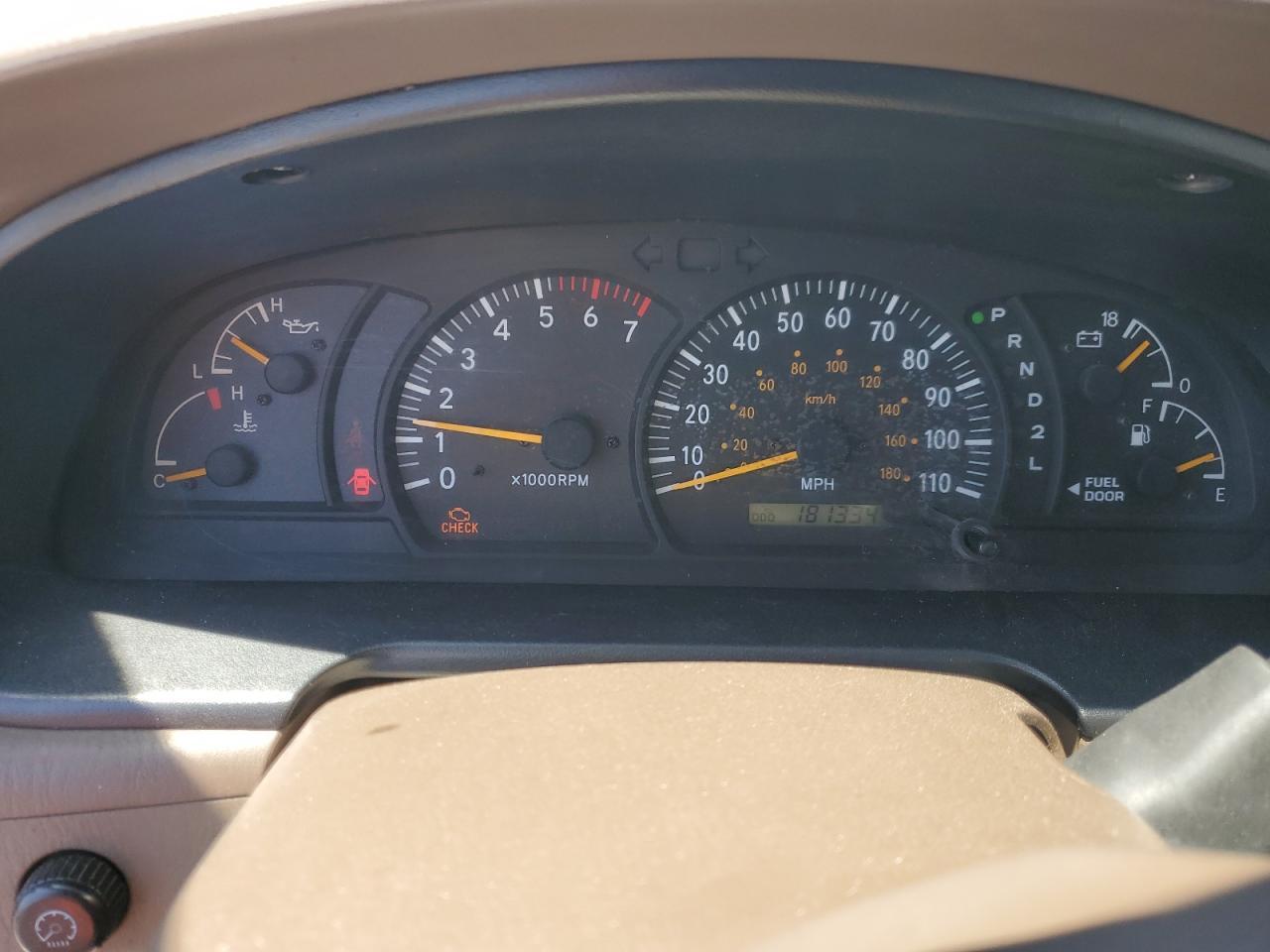 2004 TOYOTA TUNDRA