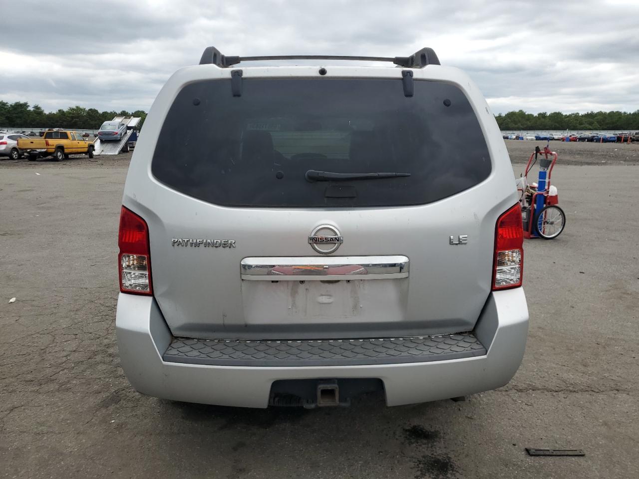 2010 NISSAN PATHFINDER