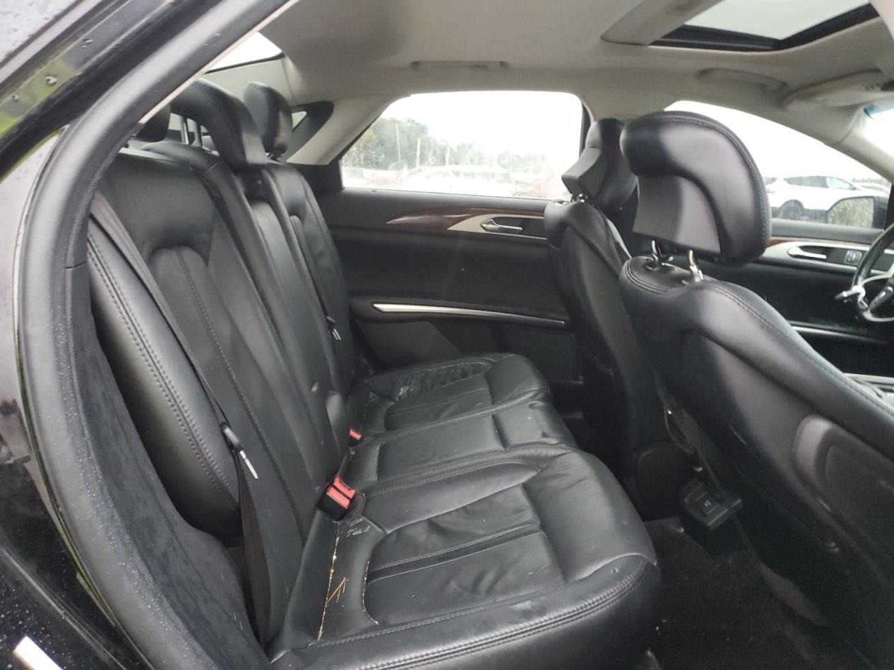 2016 LINCOLN MKZ