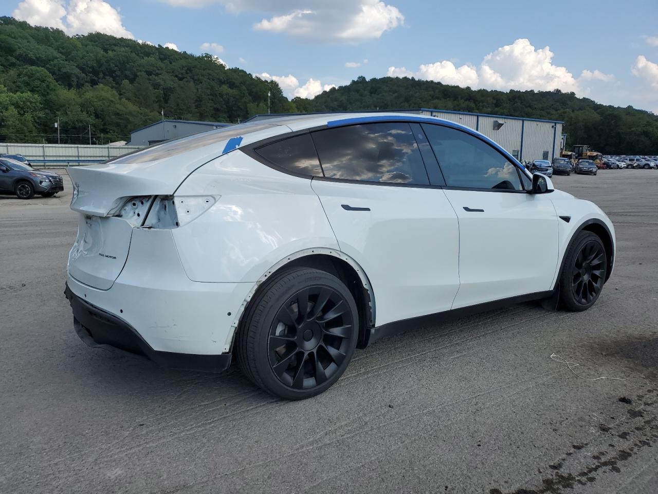 2022 TESLA MODEL Y