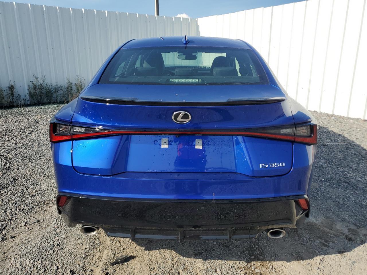 2025 LEXUS Is