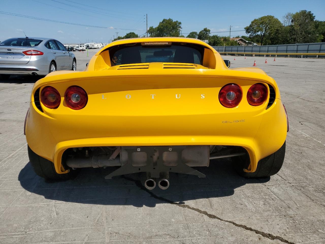 2005 Lotus Elise