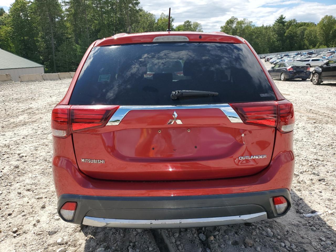 2016 MITSUBISHI outlander