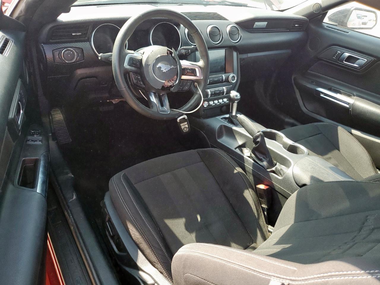 2022 FORD MUSTANG