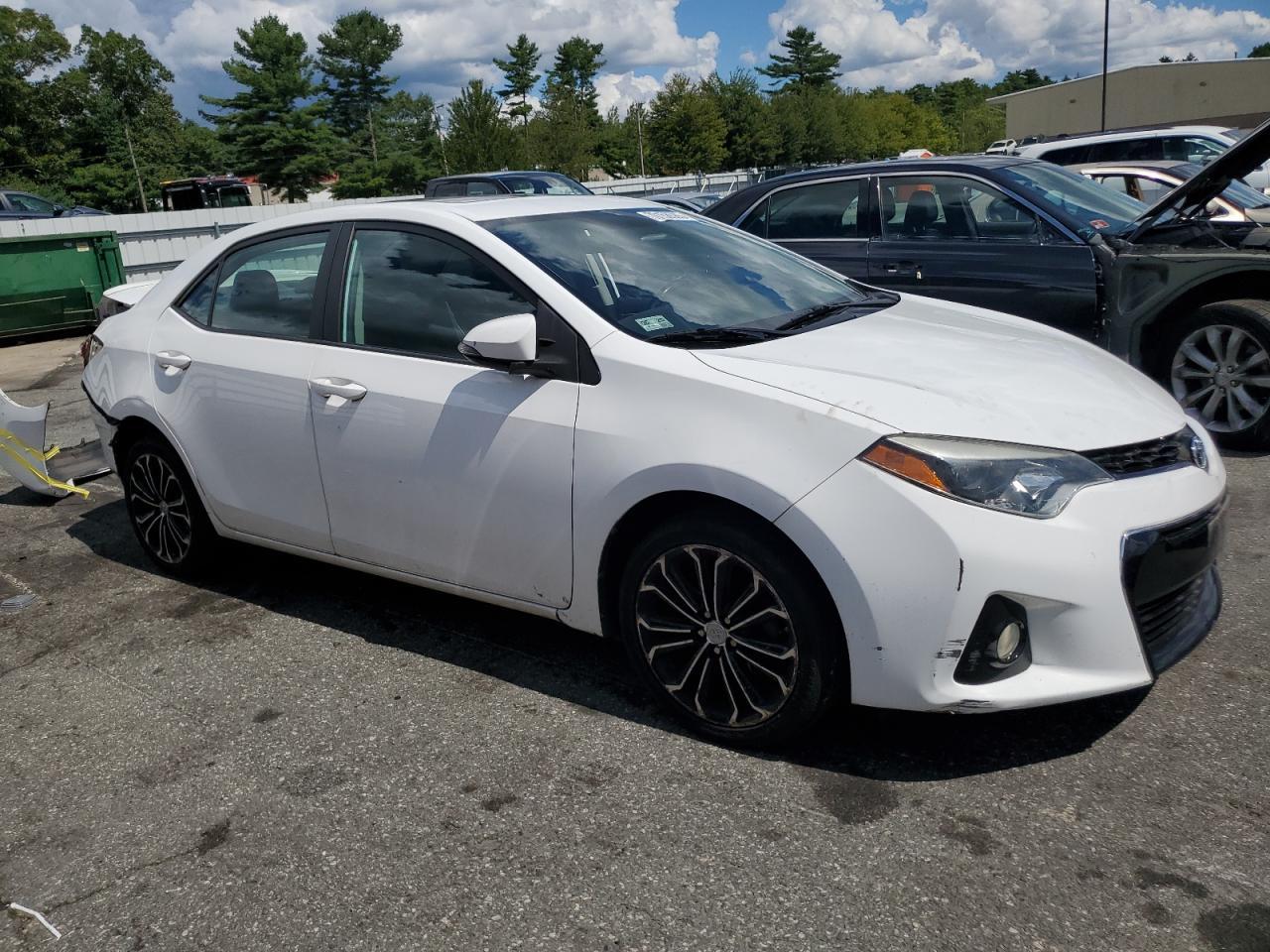 2015 TOYOTA COROLLA