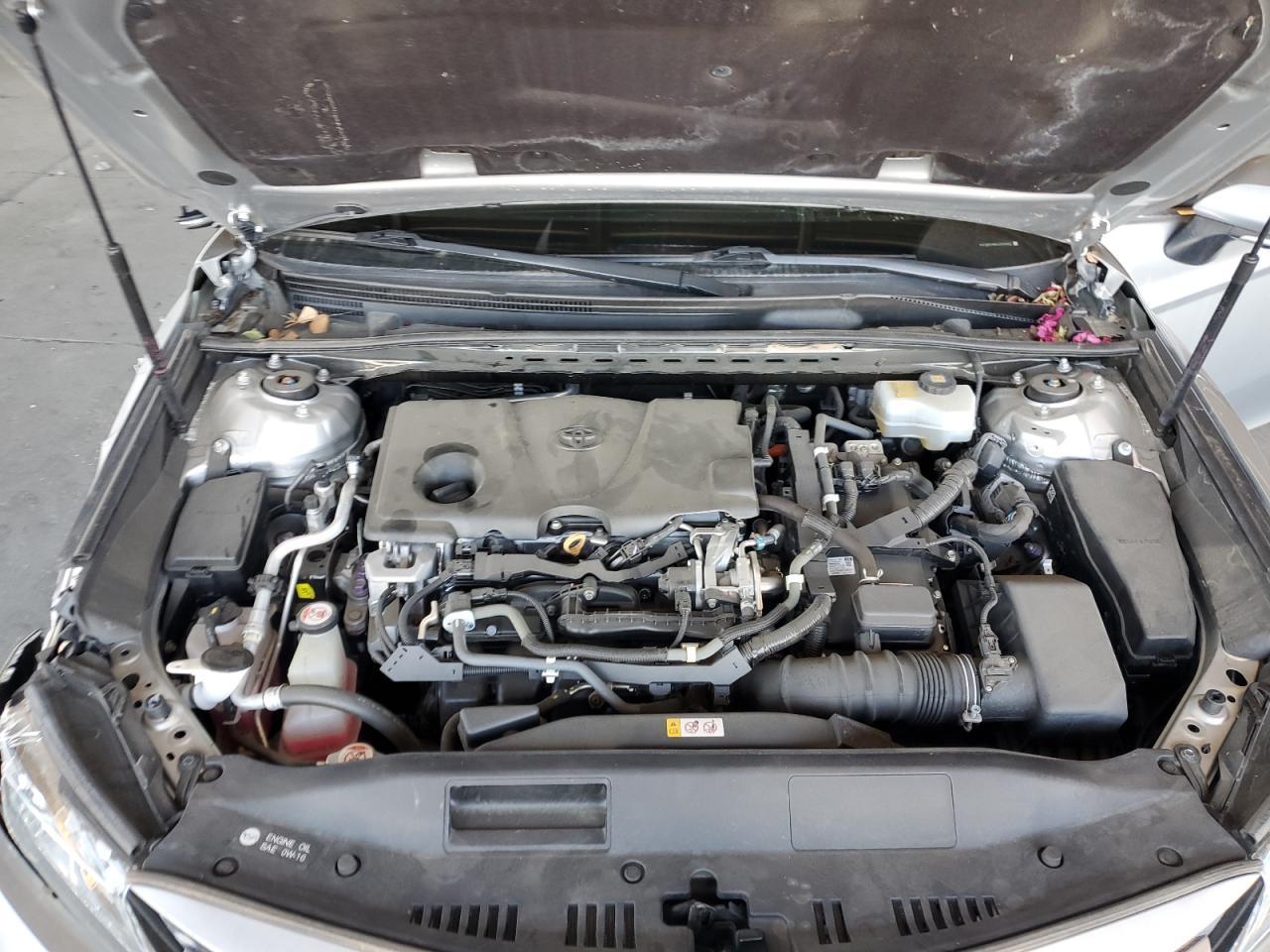2018 TOYOTA CAMRY