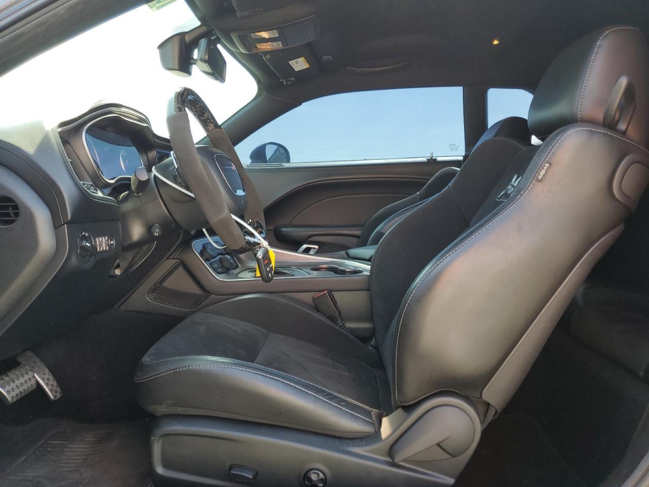 2020 DODGE Challenger