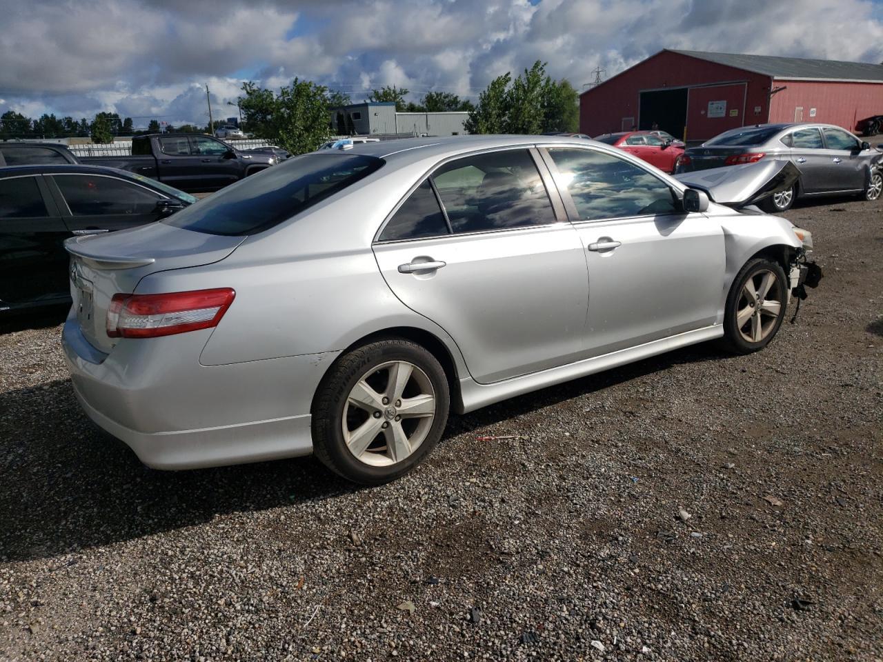 2010 TOYOTA CAMRY