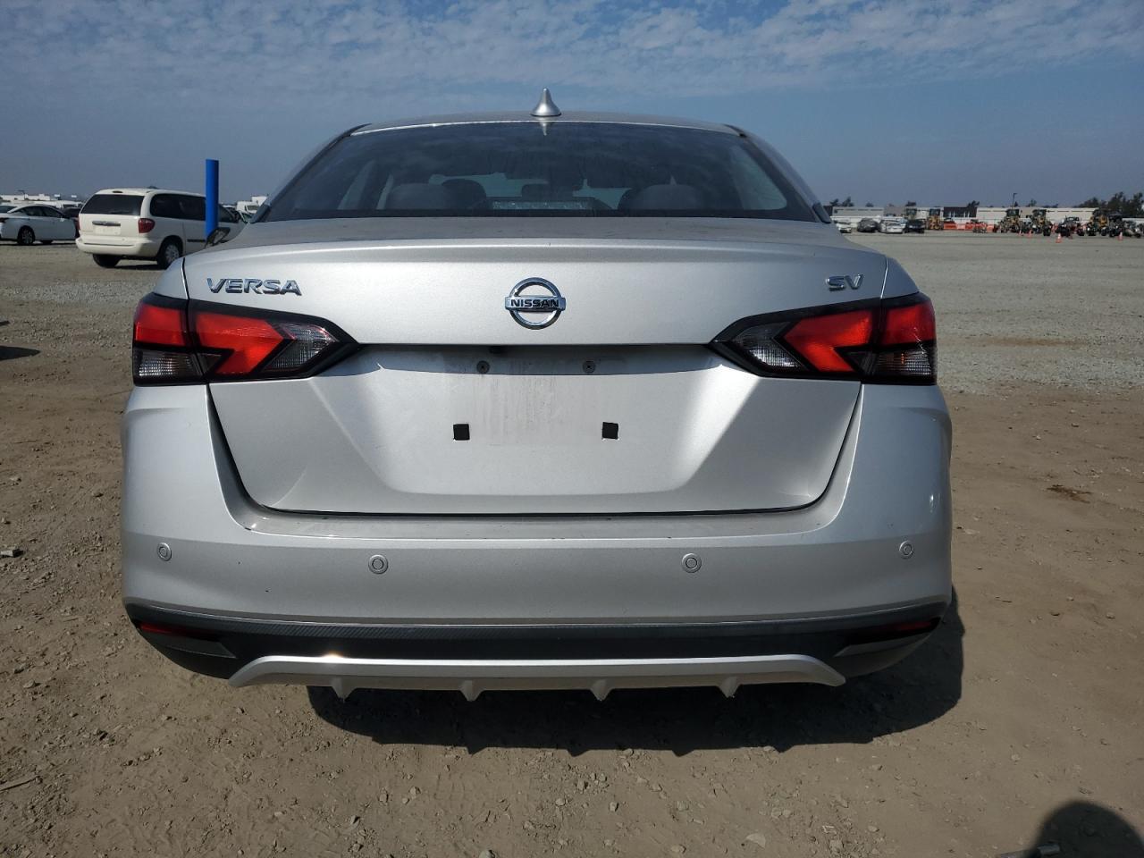 2021 NISSAN VERSA