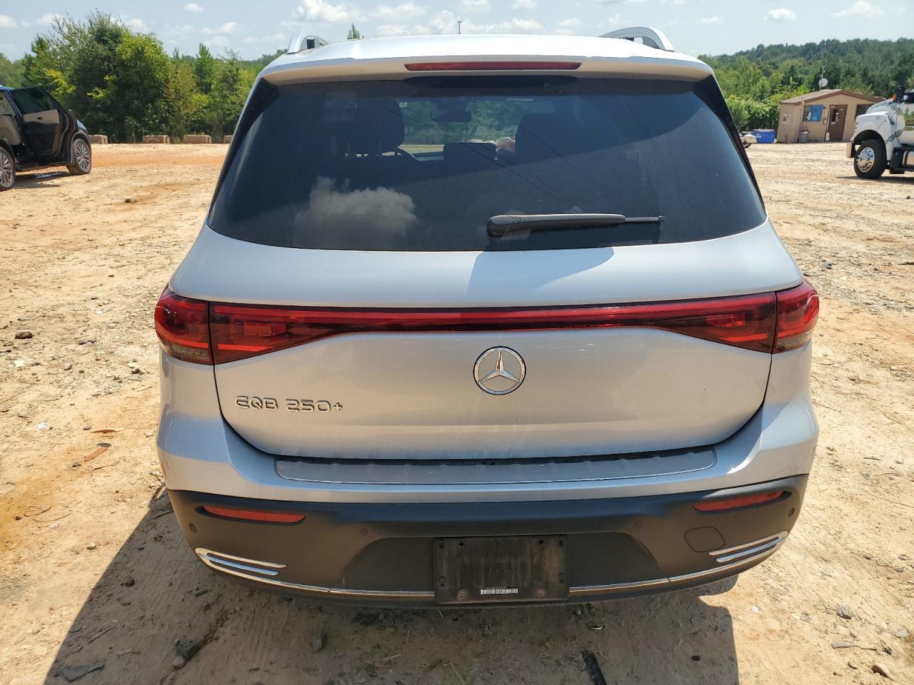 2023 MERCEDES-BENZ EQB