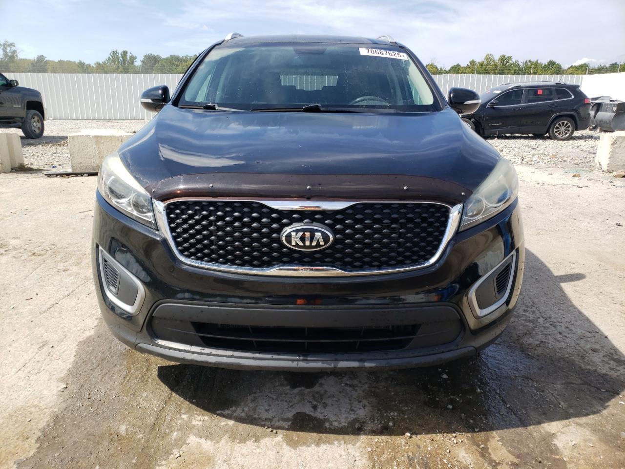 2017 KIA SORENTO