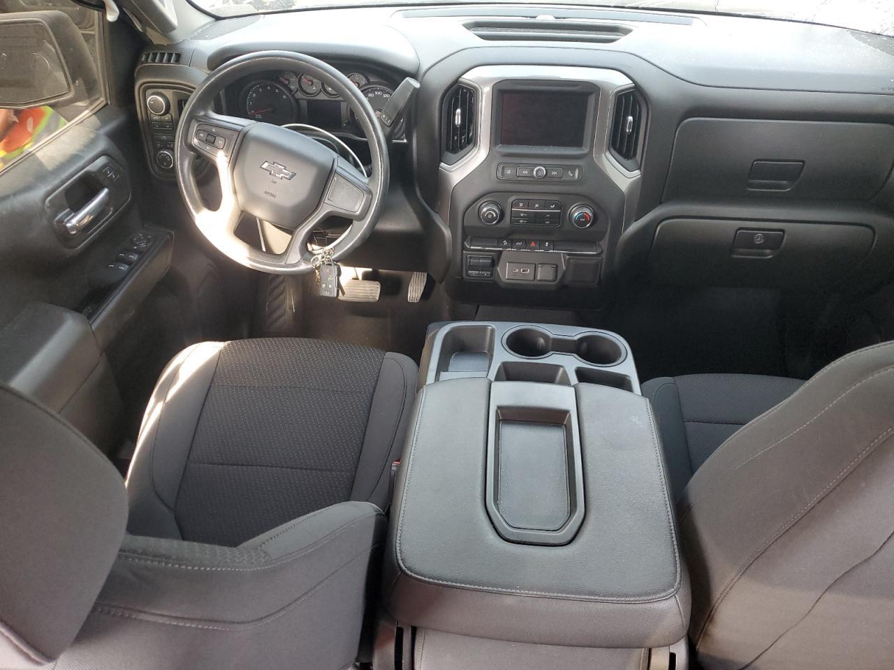 2021 CHEVROLET Silverado