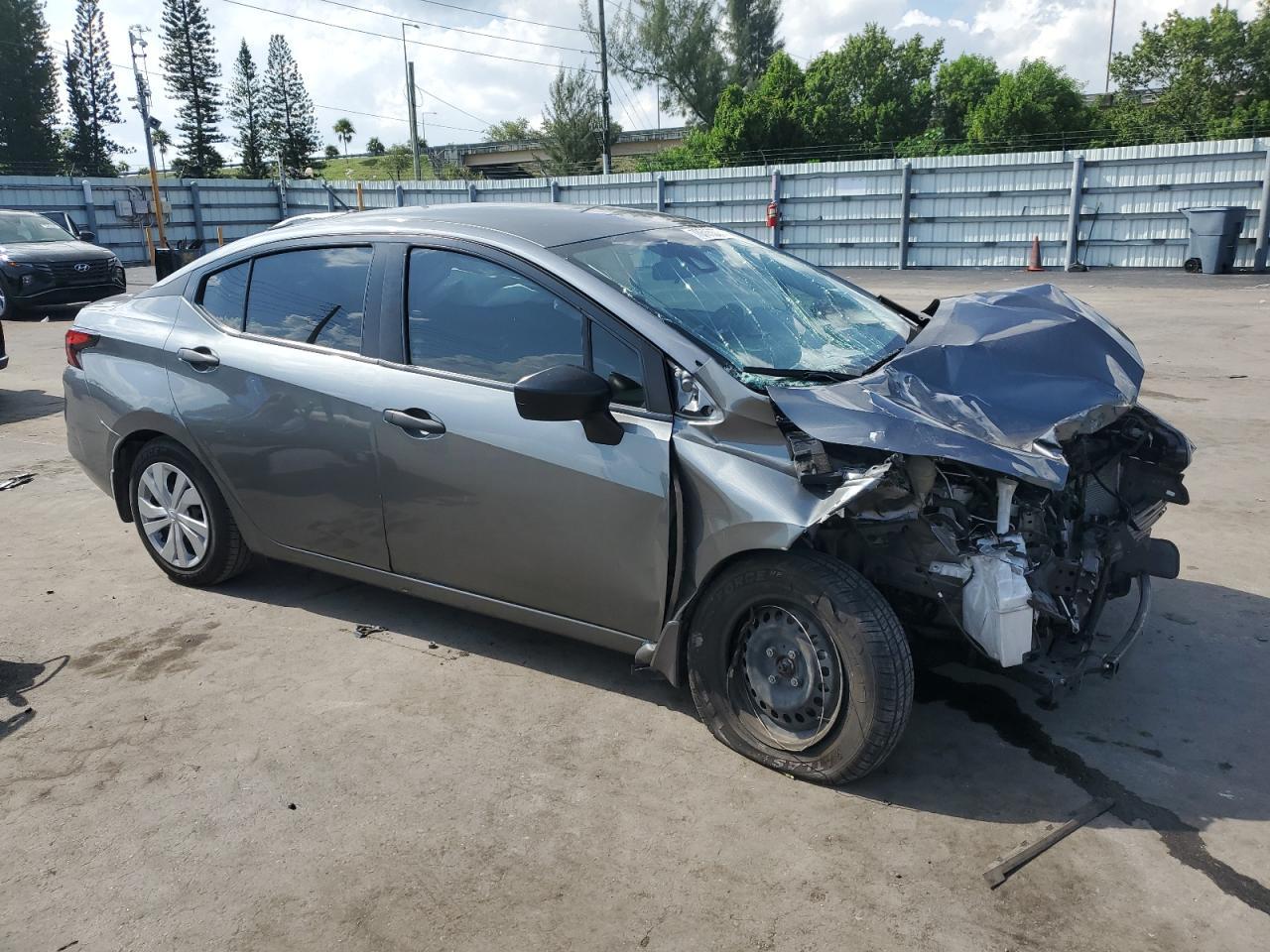2021 NISSAN VERSA