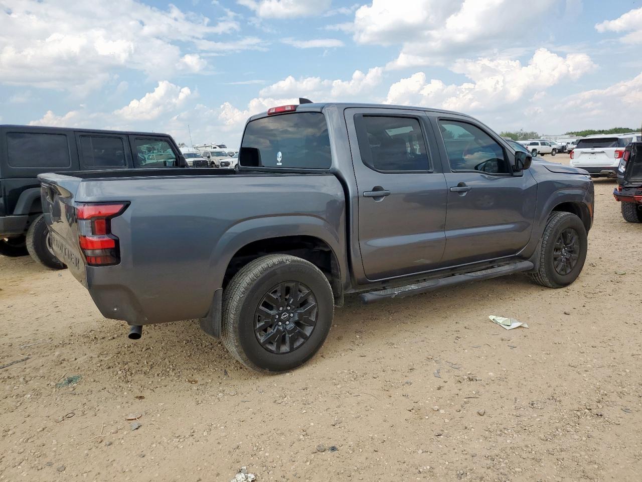 2023 NISSAN Frontier