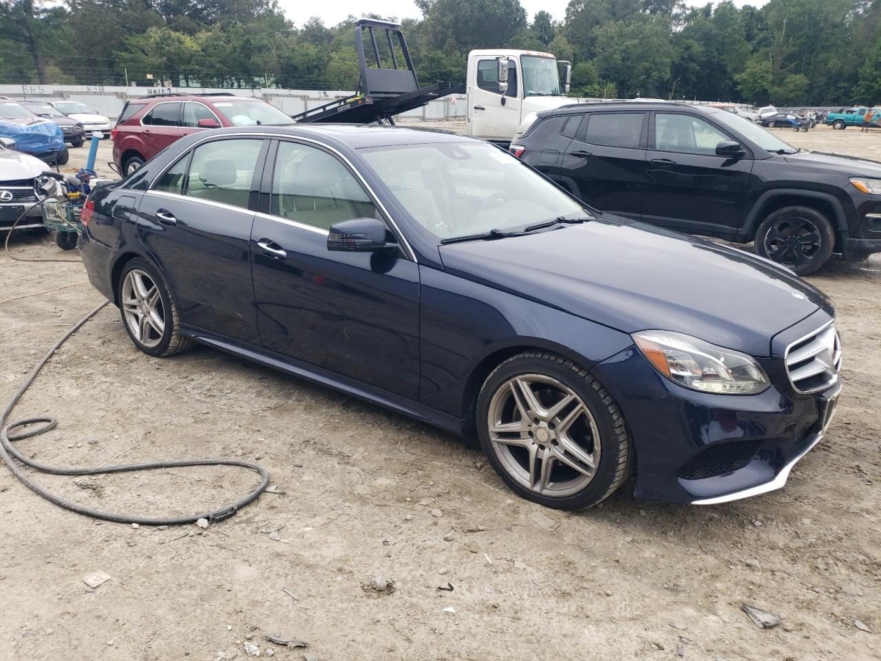 2014 MERCEDES-BENZ E-Class