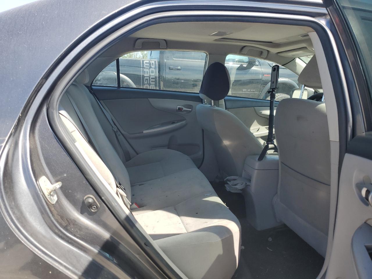 2012 TOYOTA COROLLA