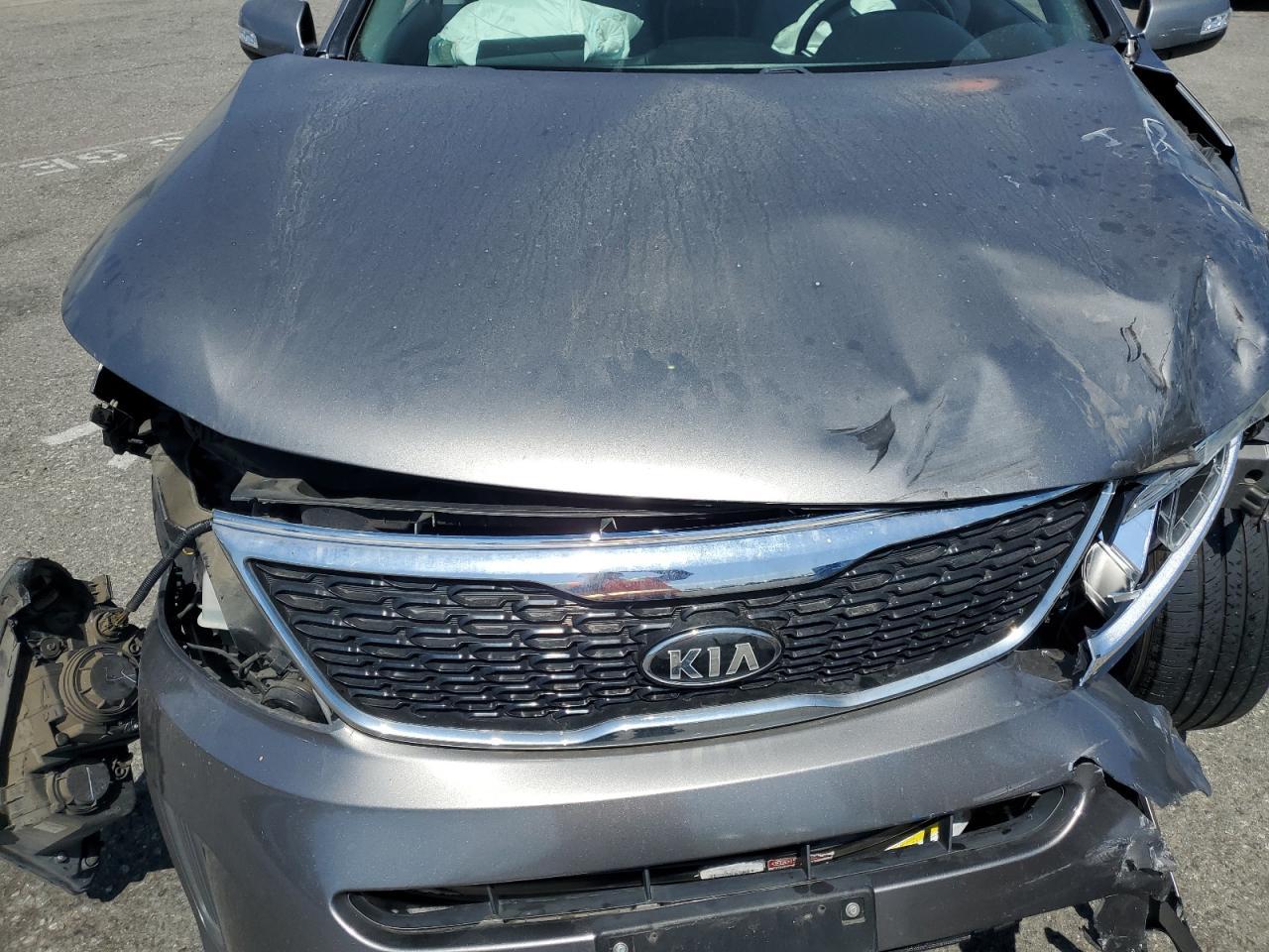 2015 KIA SORENTO