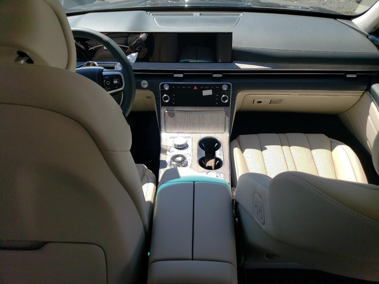2025 GENESIS GV80