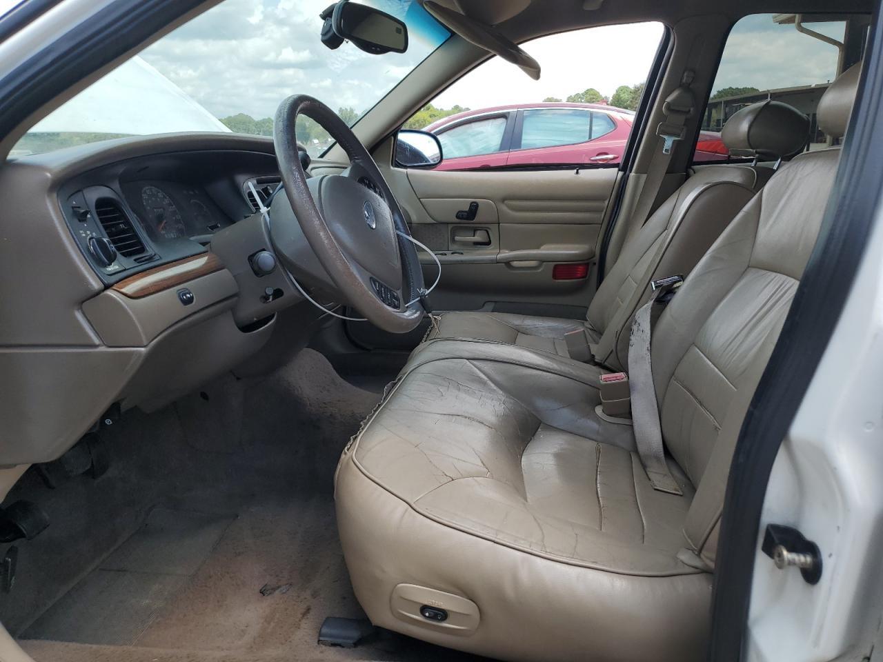 2002 FORD Crown Victoria