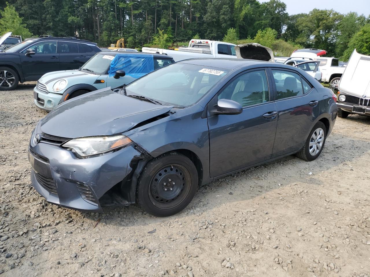 2015 TOYOTA COROLLA