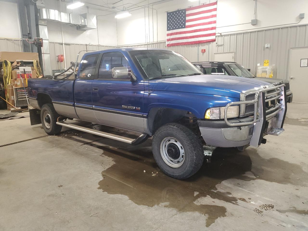 1996 DODGE Ram 2500