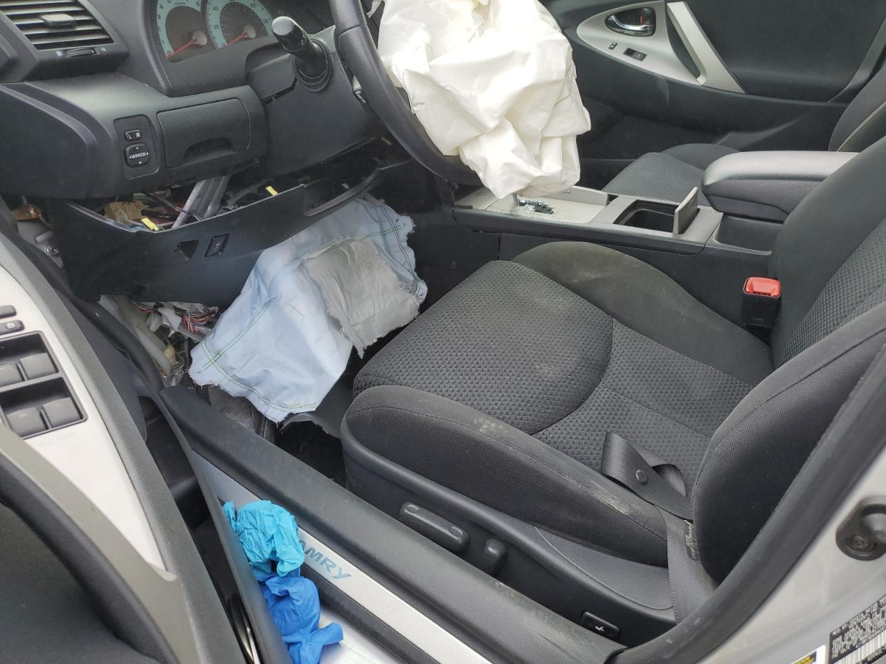 2010 TOYOTA CAMRY