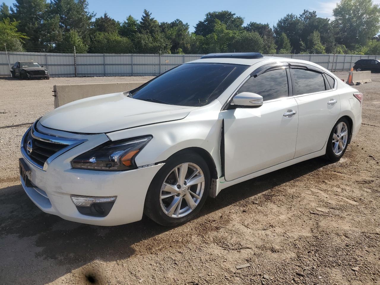 2015 NISSAN ALTIMA