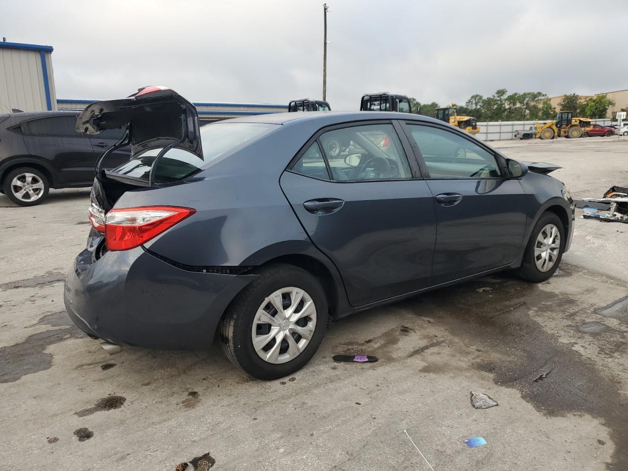 2015 TOYOTA COROLLA
