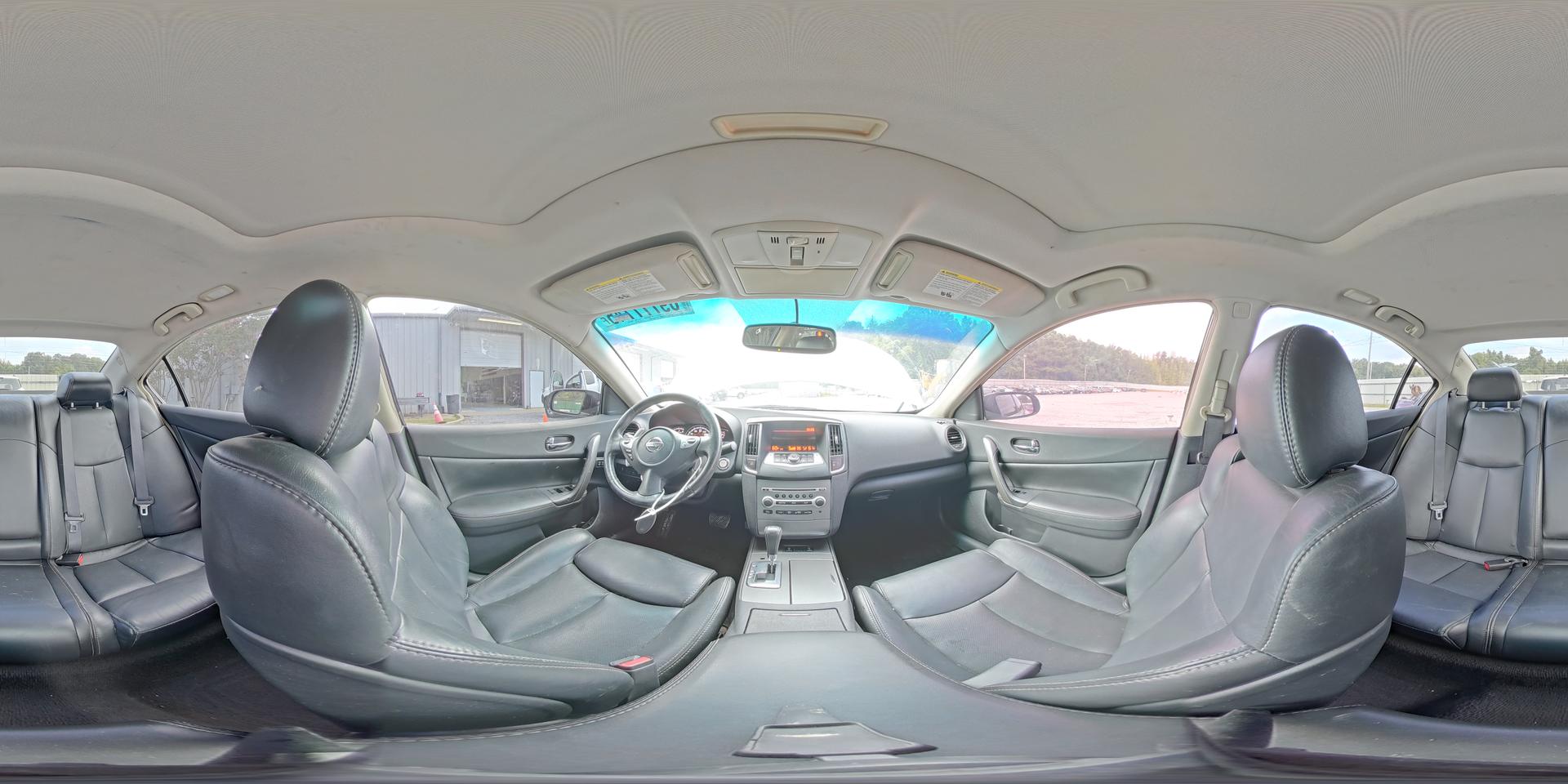 2012 NISSAN Maxima