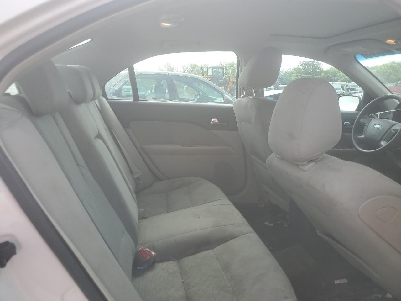 2010 FORD FUSION