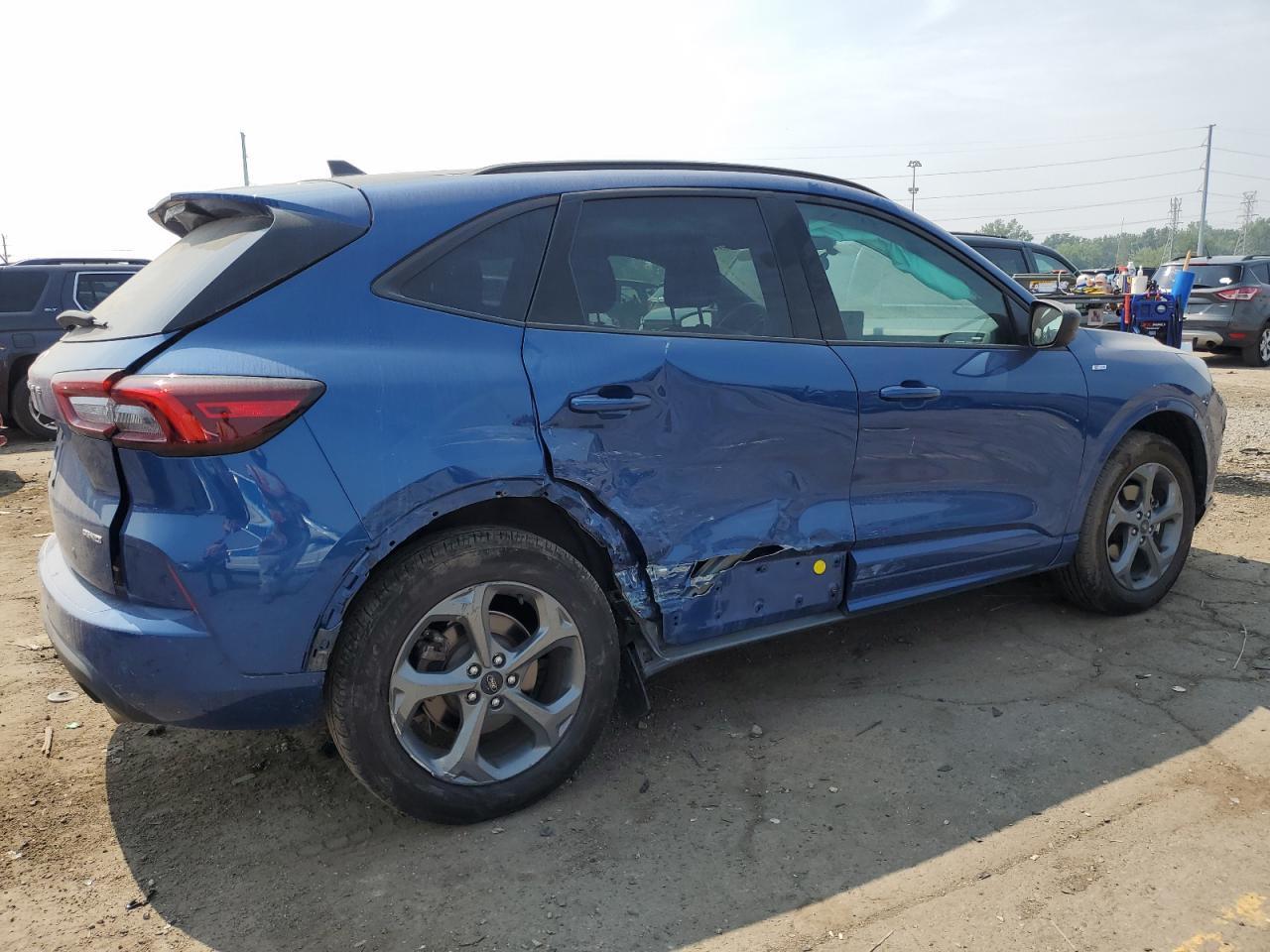 2023 FORD ESCAPE